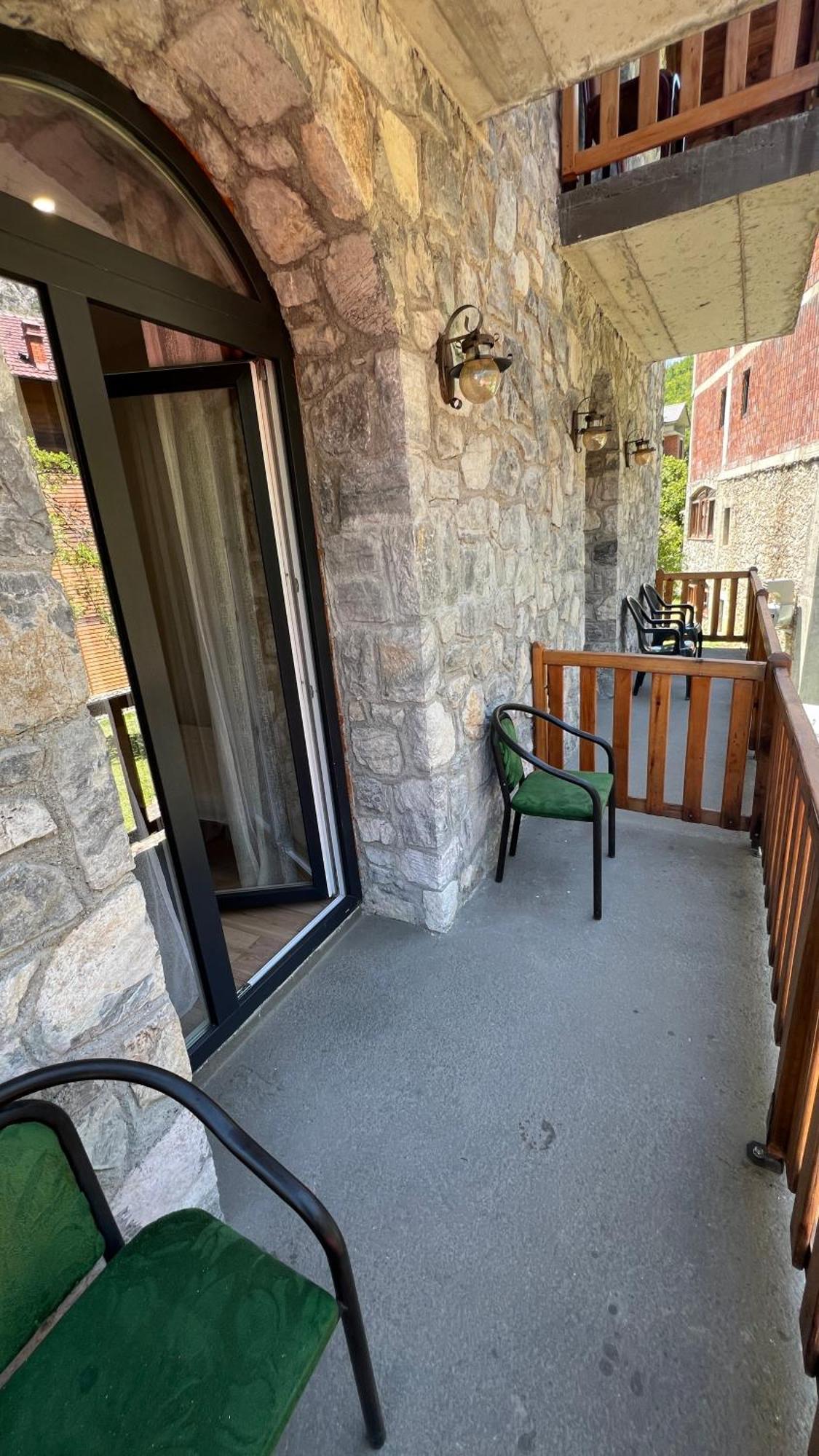 Stonehouse Villa Valbone Dış mekan fotoğraf
